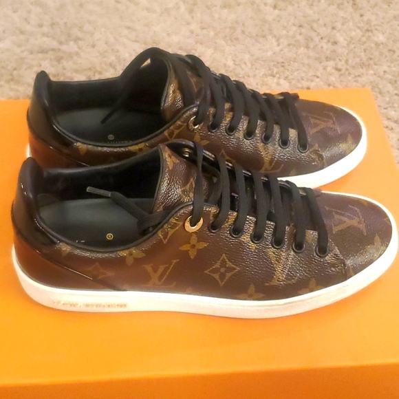 Louis Vuitton Monogram Sneakers - Picture 2 of 4